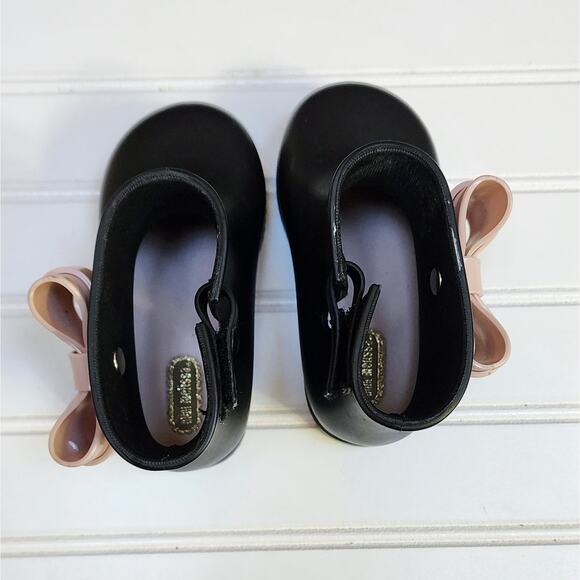 Mini Melissa Toddler Black Bow Rain Boots - Picture 2 of 11